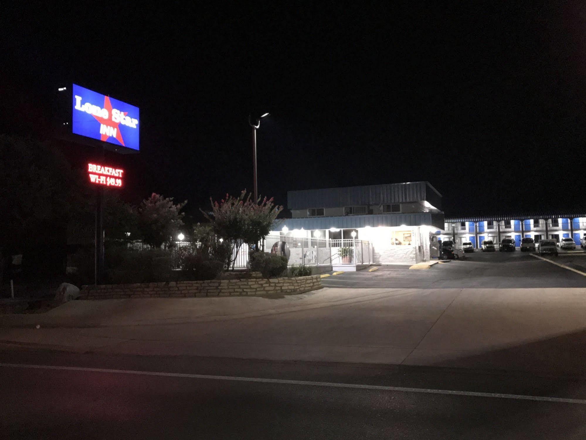 Lone Star Inn Kerrville/Fredericksburg Exterior photo